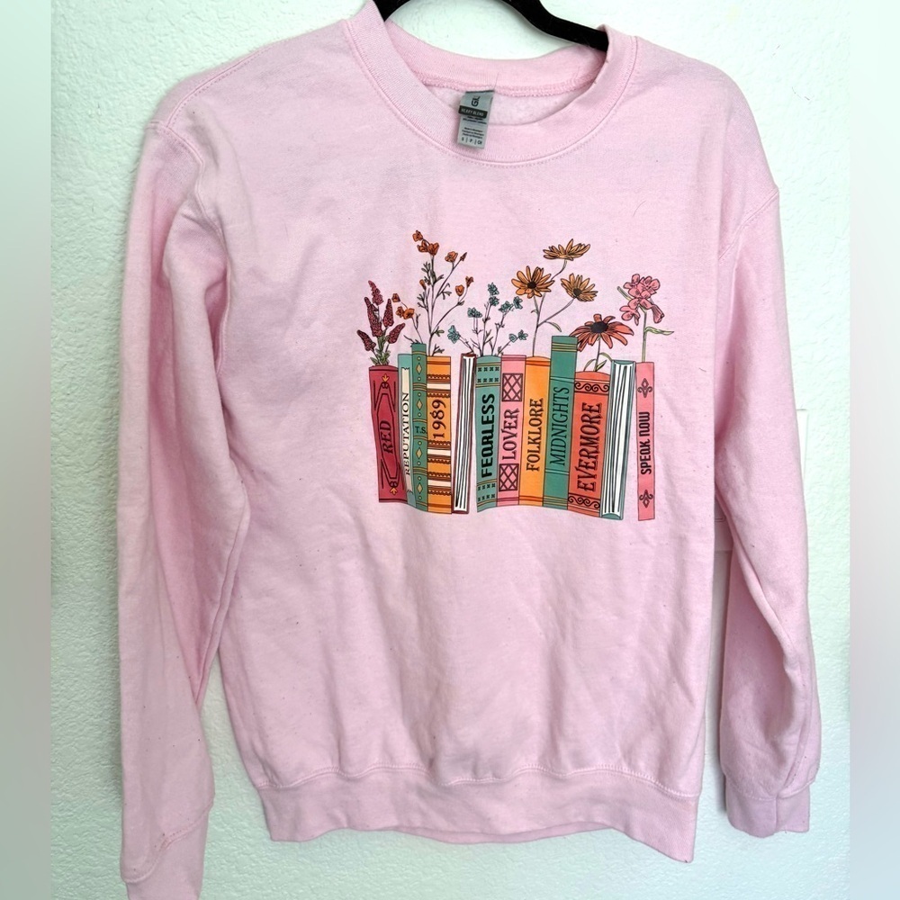 Taylor Swift Book Floral Oversized Pink Sweatshirt Album Swiftie Lover Red 1989